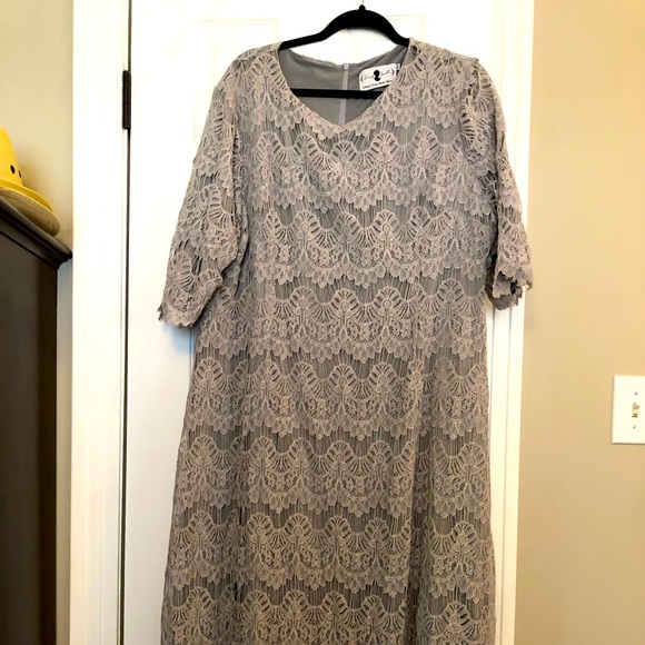 Dainty Jewells Dress - Picture 1 of 1